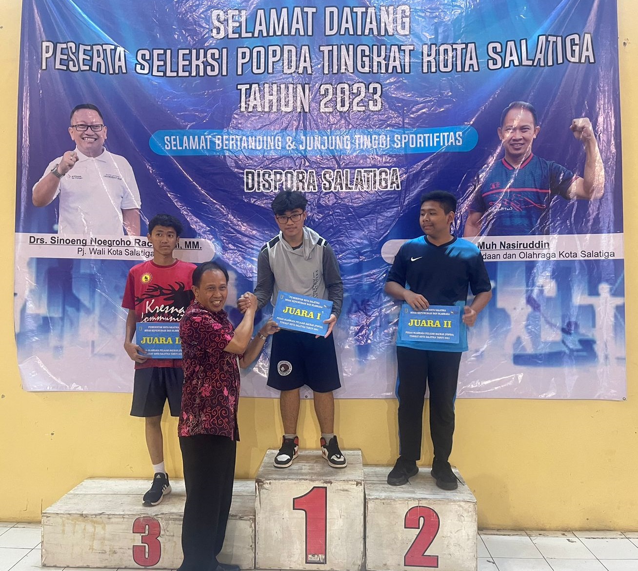 Ferdinand Juara 1 POPDA Tenis Meja Tingkat Kota Salatiga